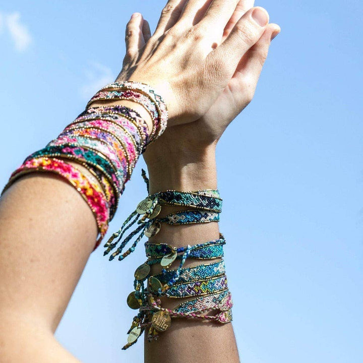 Lagoon Blue - Bali Friendship Bracelet