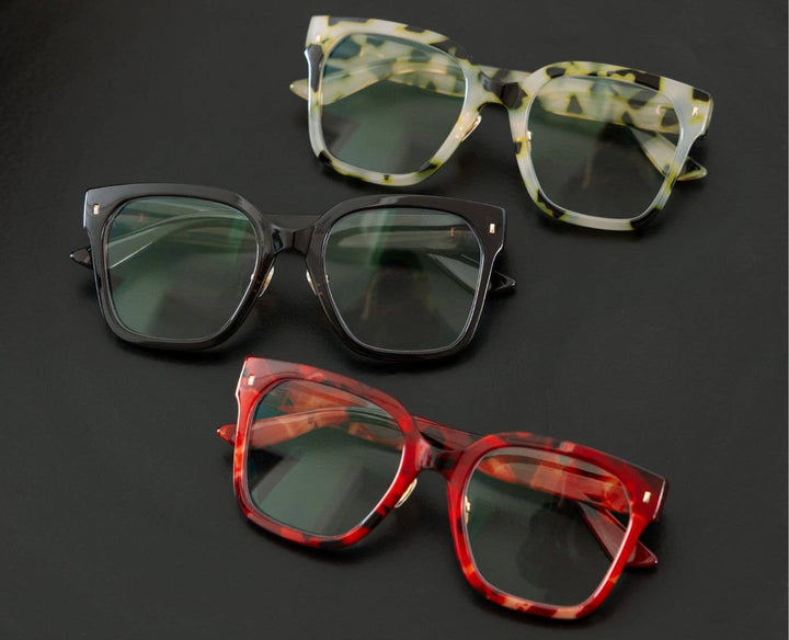 Piper (Blue Light): Coffee / Reading / None