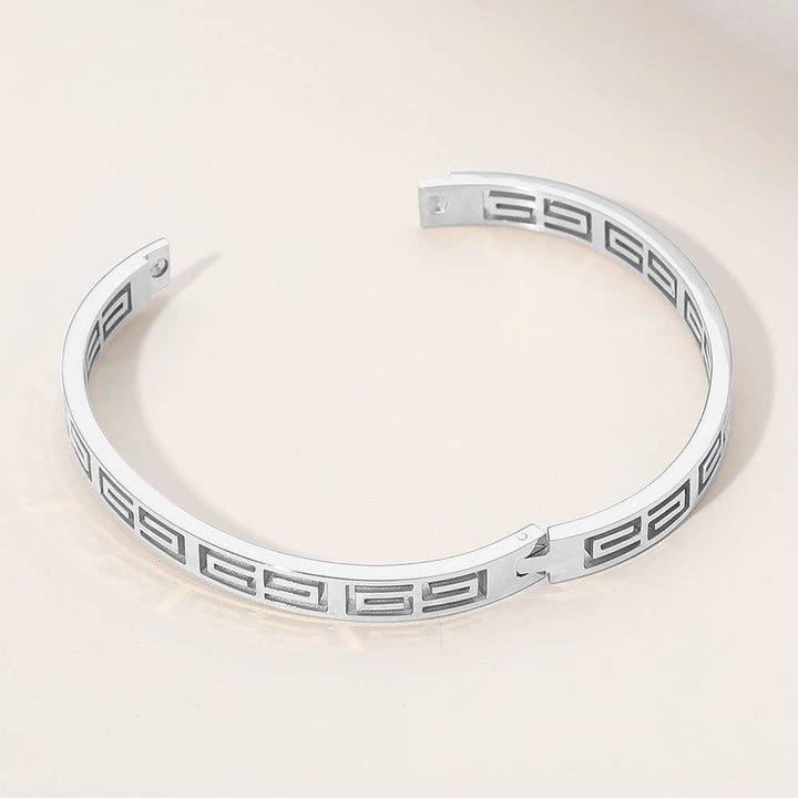 Geometric Cutout Hinged Bangle Bracelet: Silver
