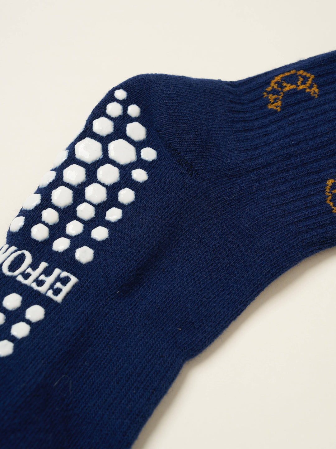 🥐 Croissant Ruffle Grip Sock