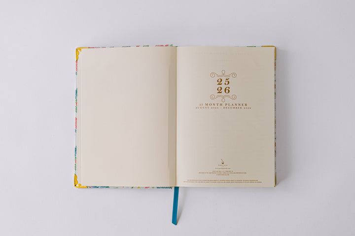 2026 Birds and Bows 17-Month Medium Bound Planner