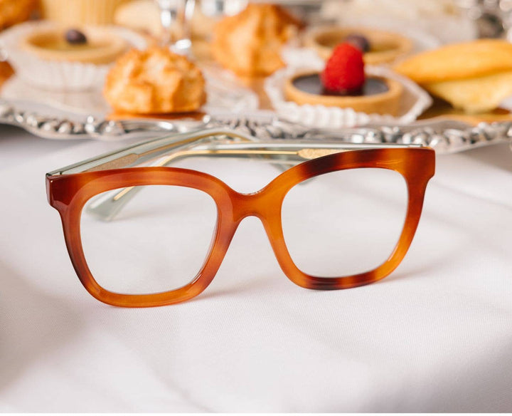 Fanfare (Blue Light): Tortoise/Cherry / No Correction / None