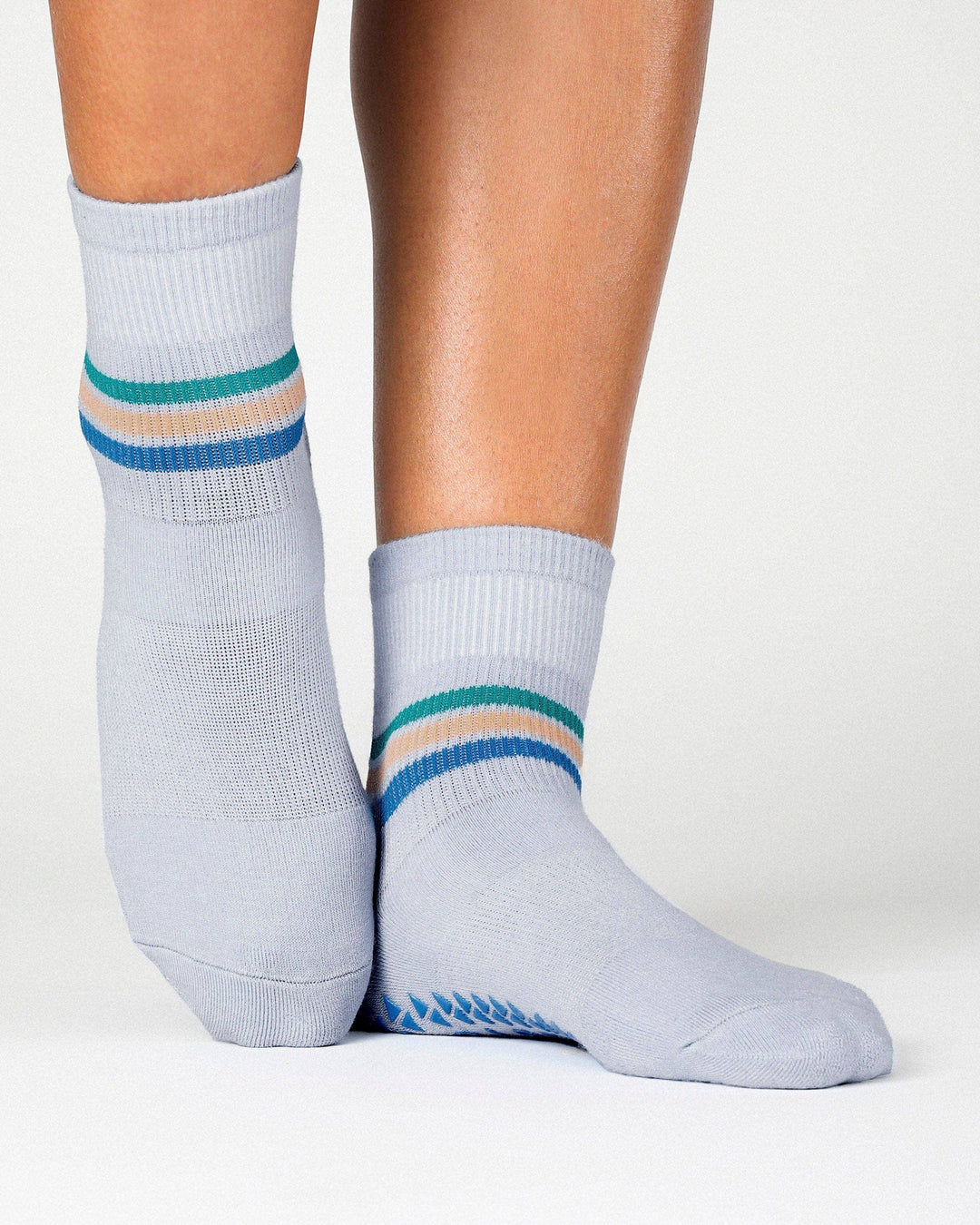 Women's Phoebe Ankle Grip Sock: Artic Ice / S/M