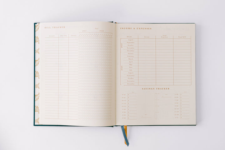 2026 Golden Thistle 17-Month Large Bound Planner