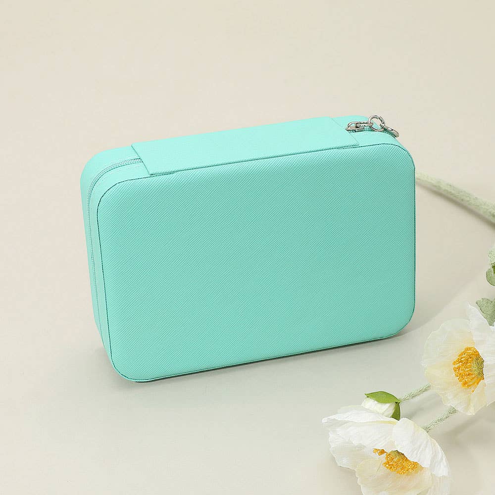 Faux Leather Portable Jewelry Box: Ivory