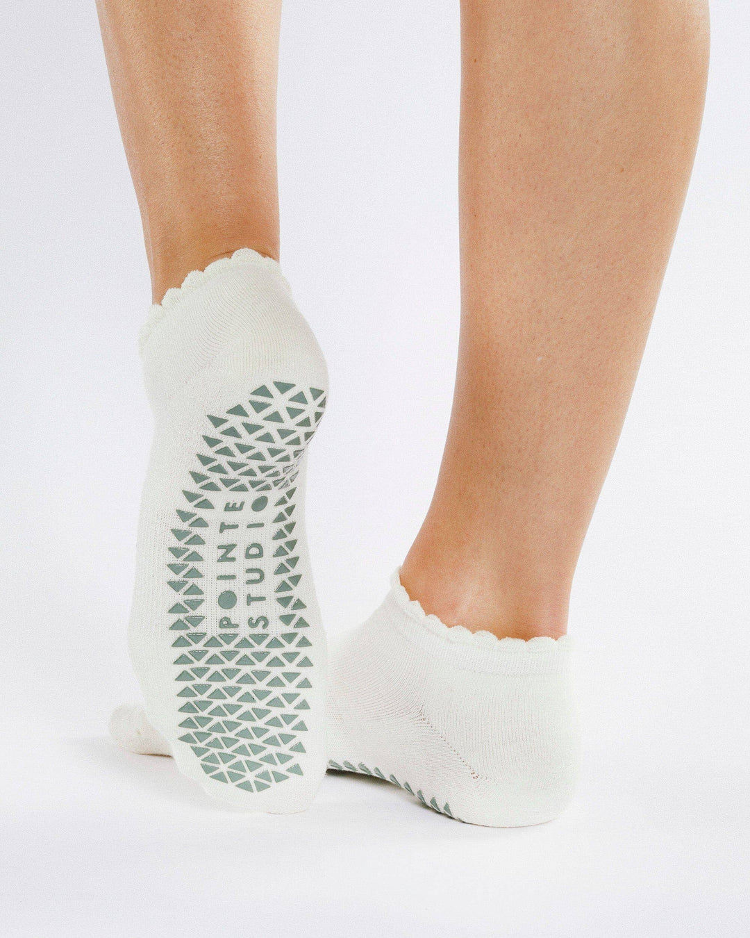 Women's Happy Full Foot Grip Sock: M/L
