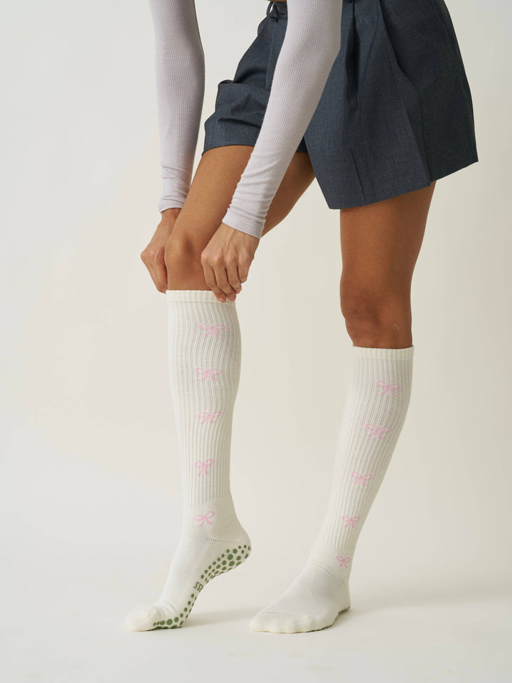 🎀 Bow Knee High Grip Sock