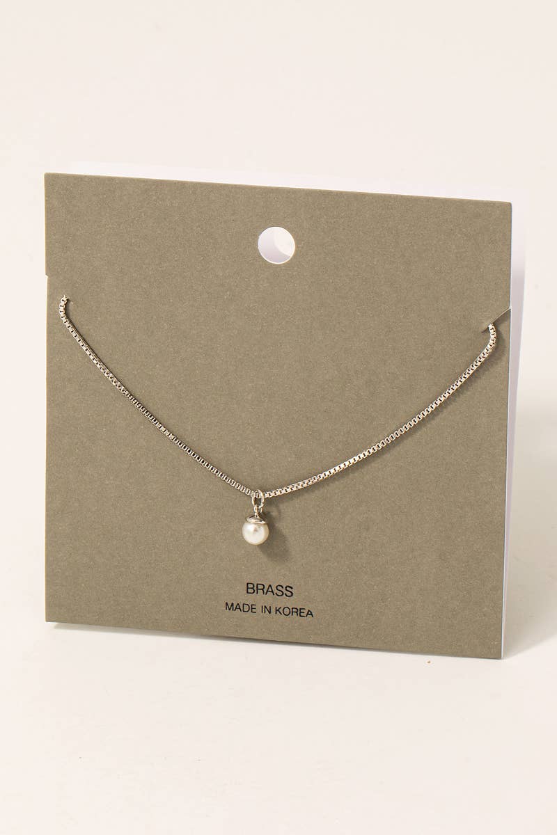 Pearl Bead Pendant Box Chain Necklace: Gold