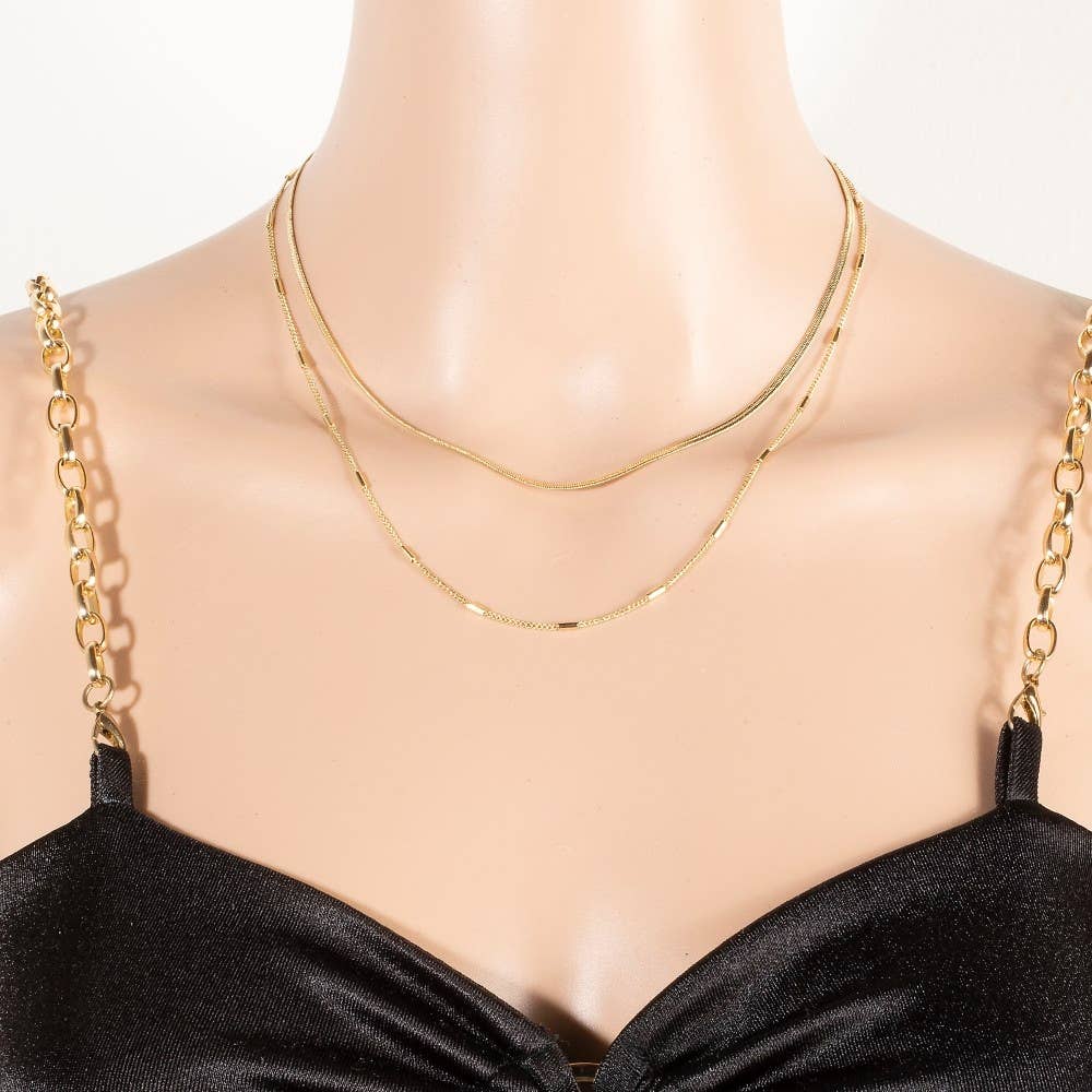 Dainty Chain Double Layered Necklace: Gold