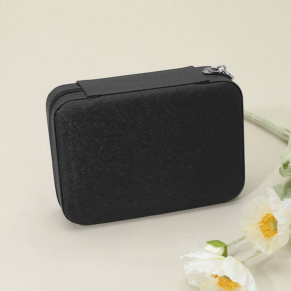 Faux Leather Portable Jewelry Box: Ivory