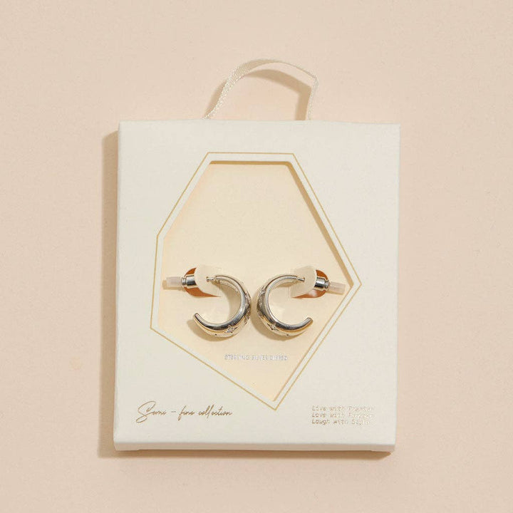 CZ Northern Stars 18K Gold Dip Hoop Earrings: Gold / One / 4DE38062