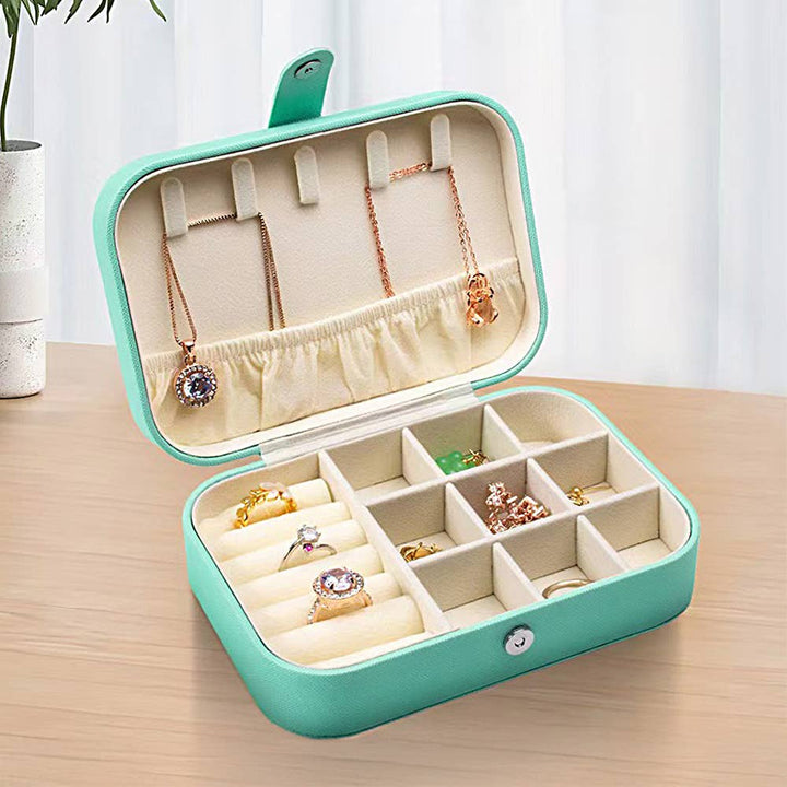 Faux Leather Portable Jewelry Box
: Pink