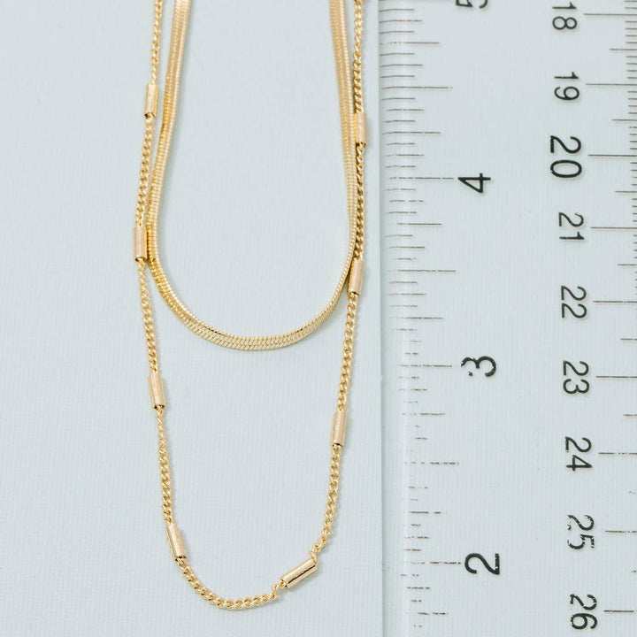 Dainty Chain Double Layered Necklace: Gold
