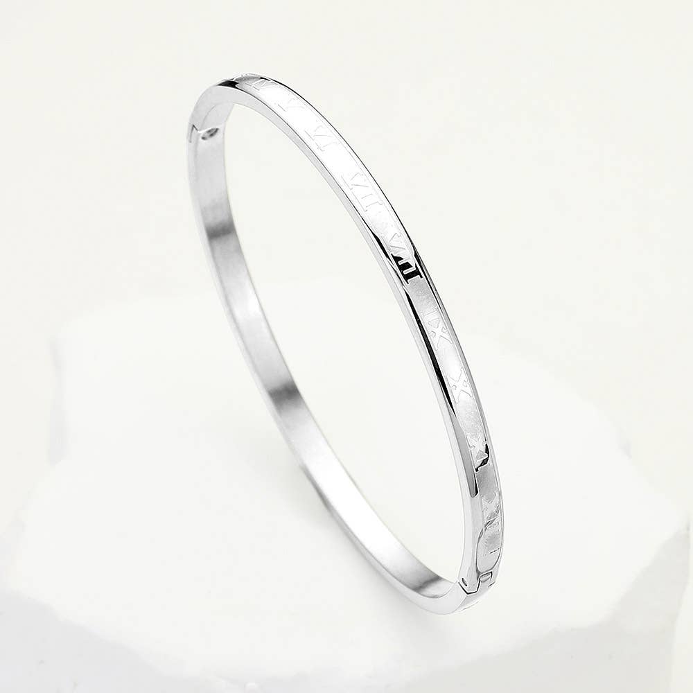 Roman Numerals Hinged Bangle Bracelet: Gold