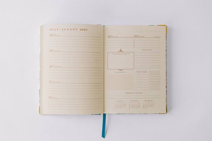 2026 Birds and Bows 17-Month Medium Bound Planner