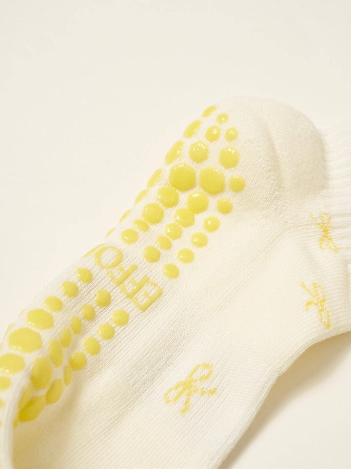 🎀 Mini Bow Petal Grip Sock [Butter]