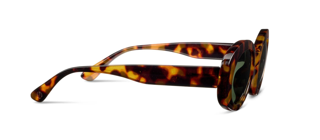 Howdy Sunglasses: Cherry / No Correction