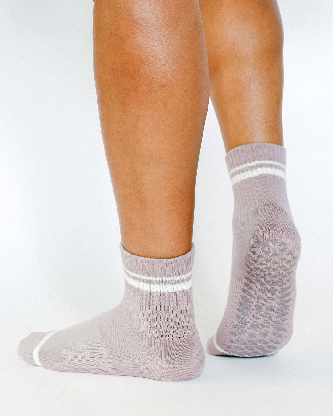 Women's Varsity Ankle Grip Sock: S/M
