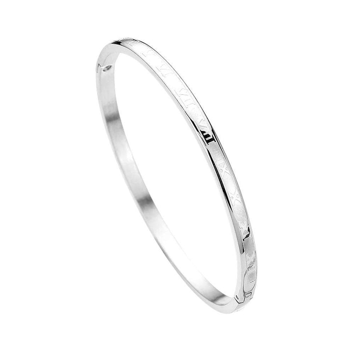 Roman Numerals Hinged Bangle Bracelet: Gold