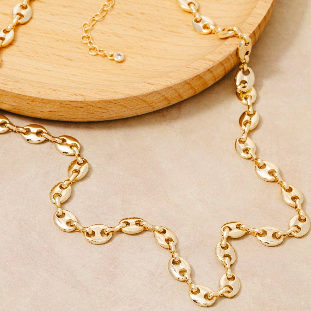 Gold Dipped Anchor Chain Necklace: GOLD
