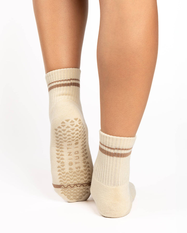 Women's Varsity Ankle Grip Sock: M/L