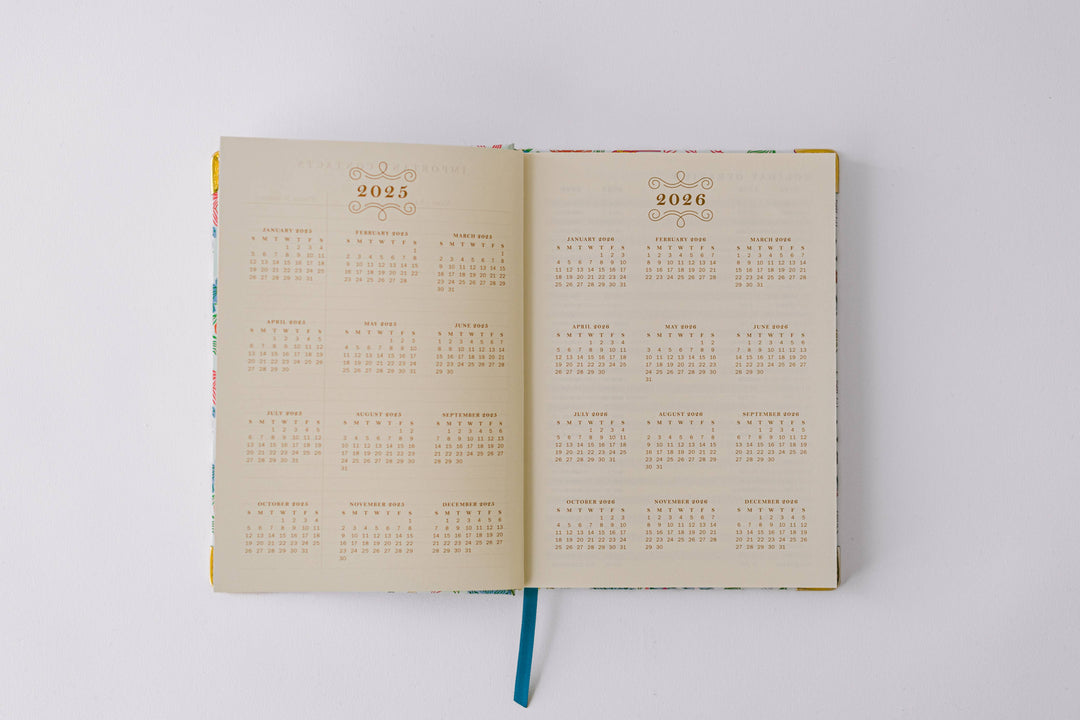 2026 Birds and Bows 17-Month Medium Bound Planner