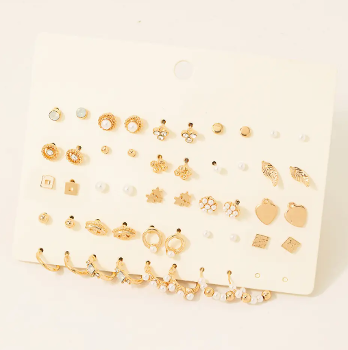 Assorted Pearly Stud Earrings Set