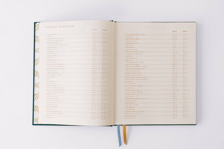 2026 Golden Thistle 17-Month Large Bound Planner