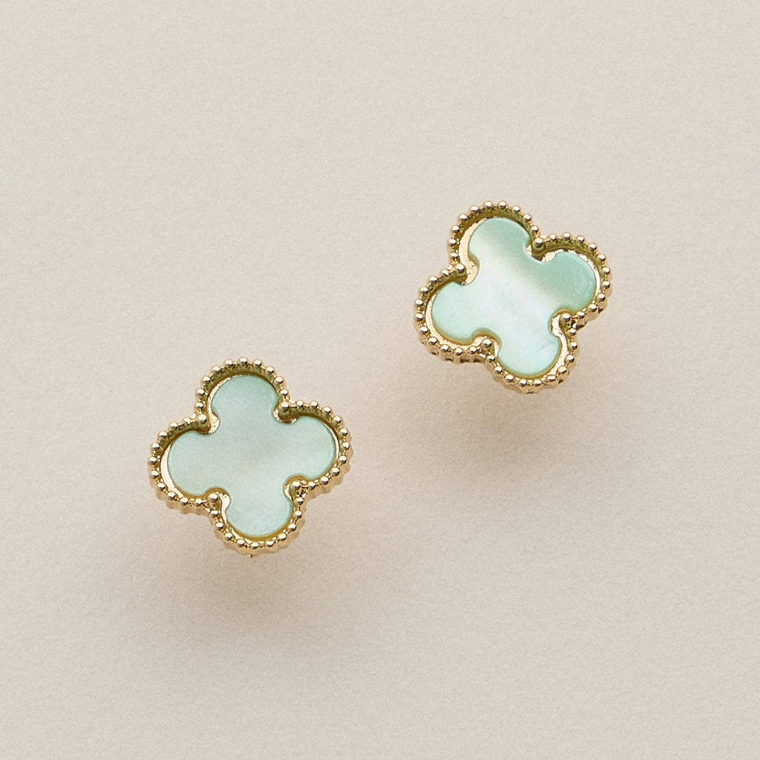 Enamel Quatrefoil Stud Earrings: GD / ONE