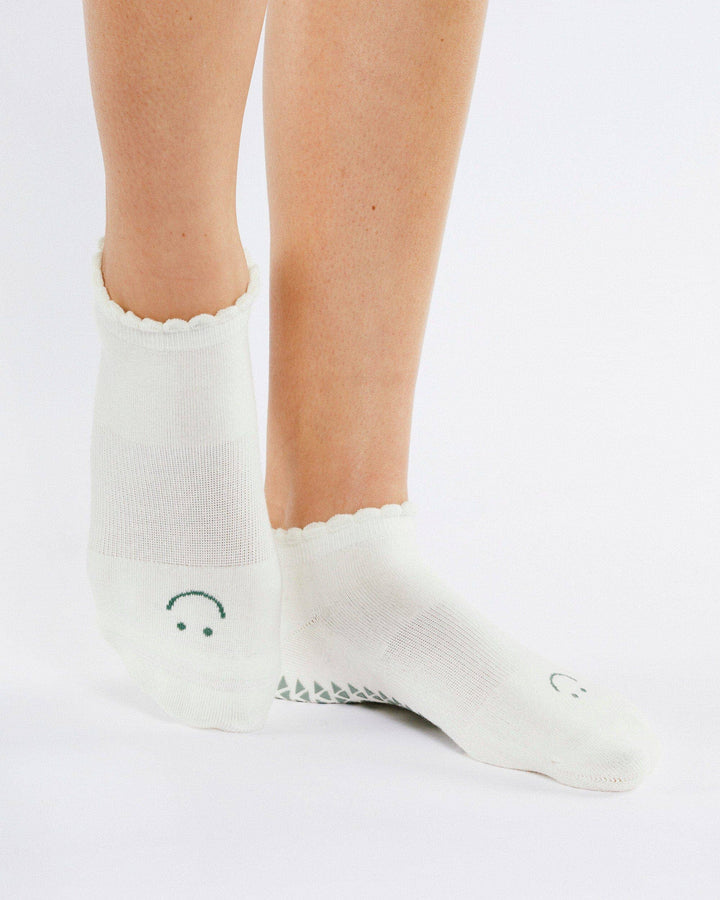 Women's Happy Full Foot Grip Sock: M/L