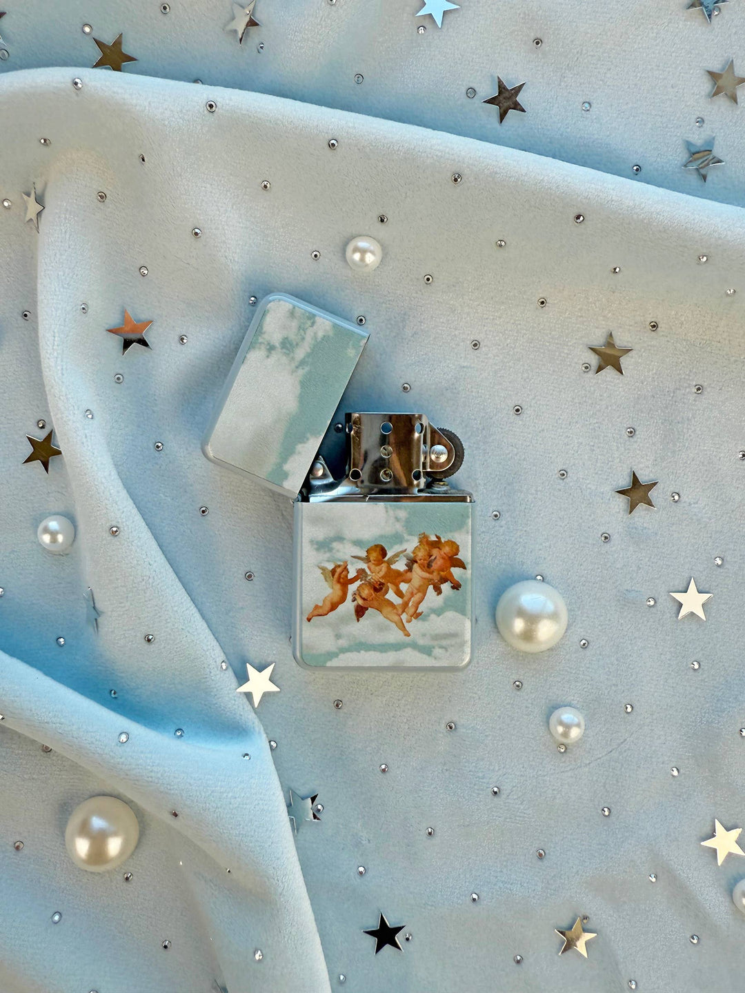 Cherub Lighter