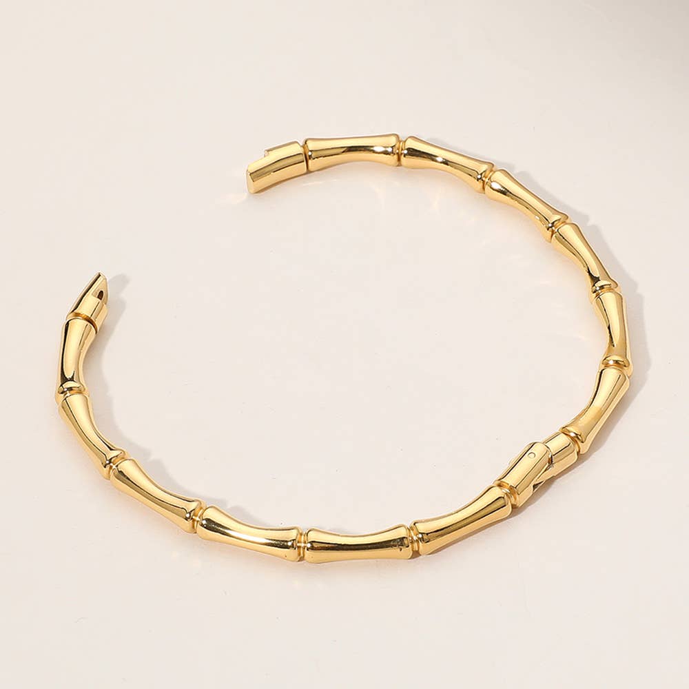 Bamboo Hinged Bangle Bracelet: Silver