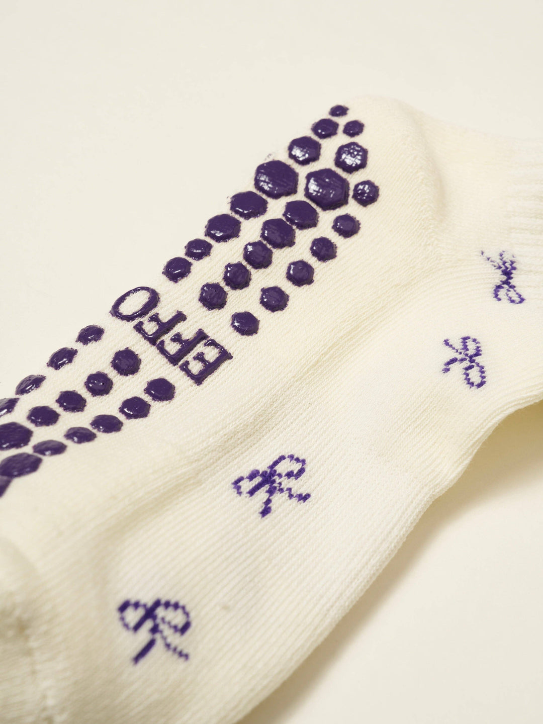 🎀 Mini Bow Petal Grip Sock [Indigo]