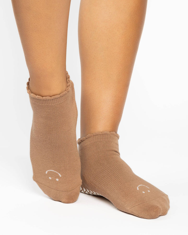 Women's Happy Full Foot Grip Sock: S/M