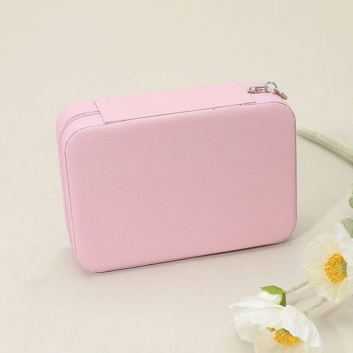 Faux Leather Portable Jewelry Box: Ivory