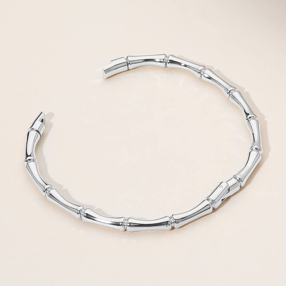 Bamboo Hinged Bangle Bracelet: Silver