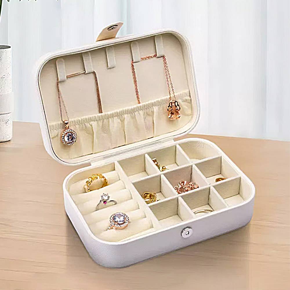 Faux Leather Portable Jewelry Box
: Ivory