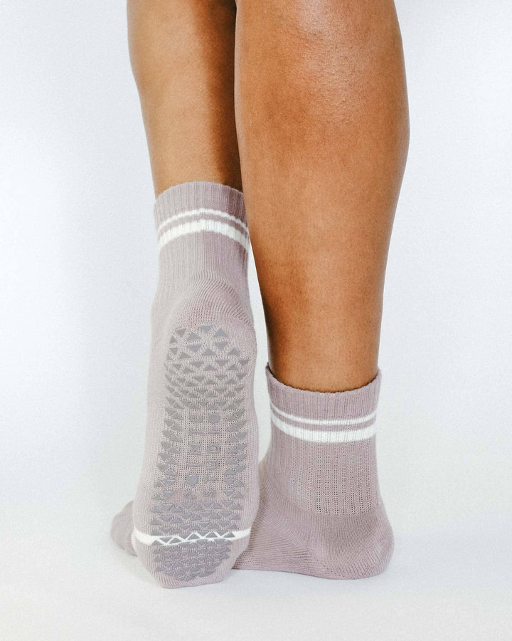 Women's Varsity Ankle Grip Sock: S/M