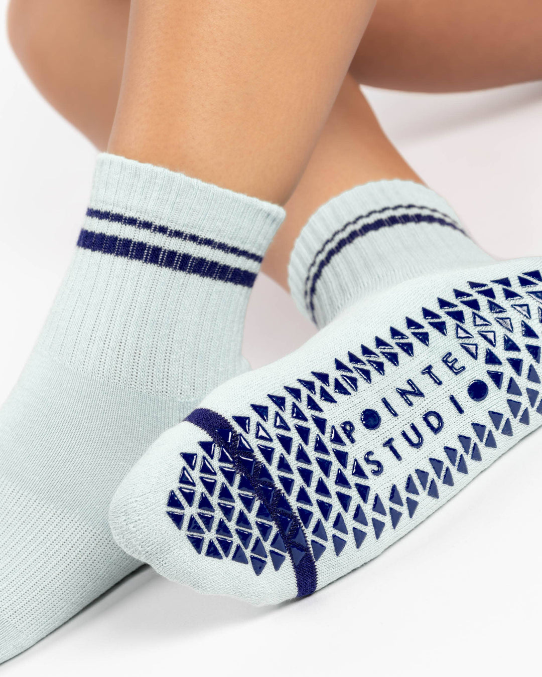 Women's Varsity Ankle Grip Sock: S/M