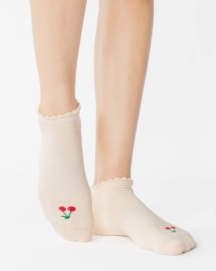 Women's Cherry Full Foot Grip Sock: S/M