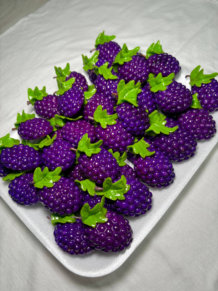 Blackberry Kitchen Magnet
