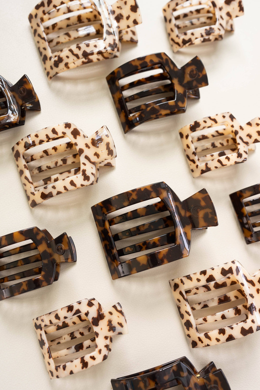 Large Square Flat Hair Clip-Blonde Tortoise