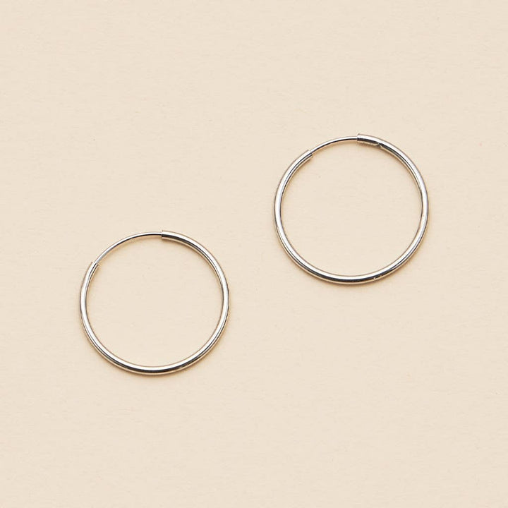 18K Gold Dip Simple Hoop Earrings: White Gold / One / 4DE38065