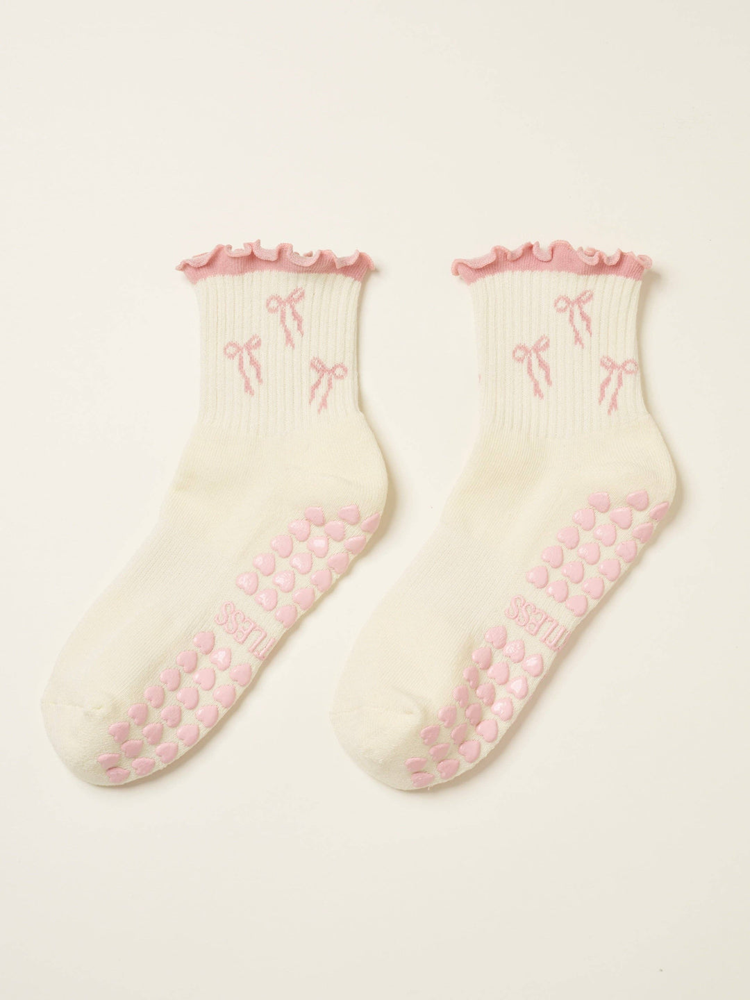 Bow Ruffle Grip Sock: Soft Pink