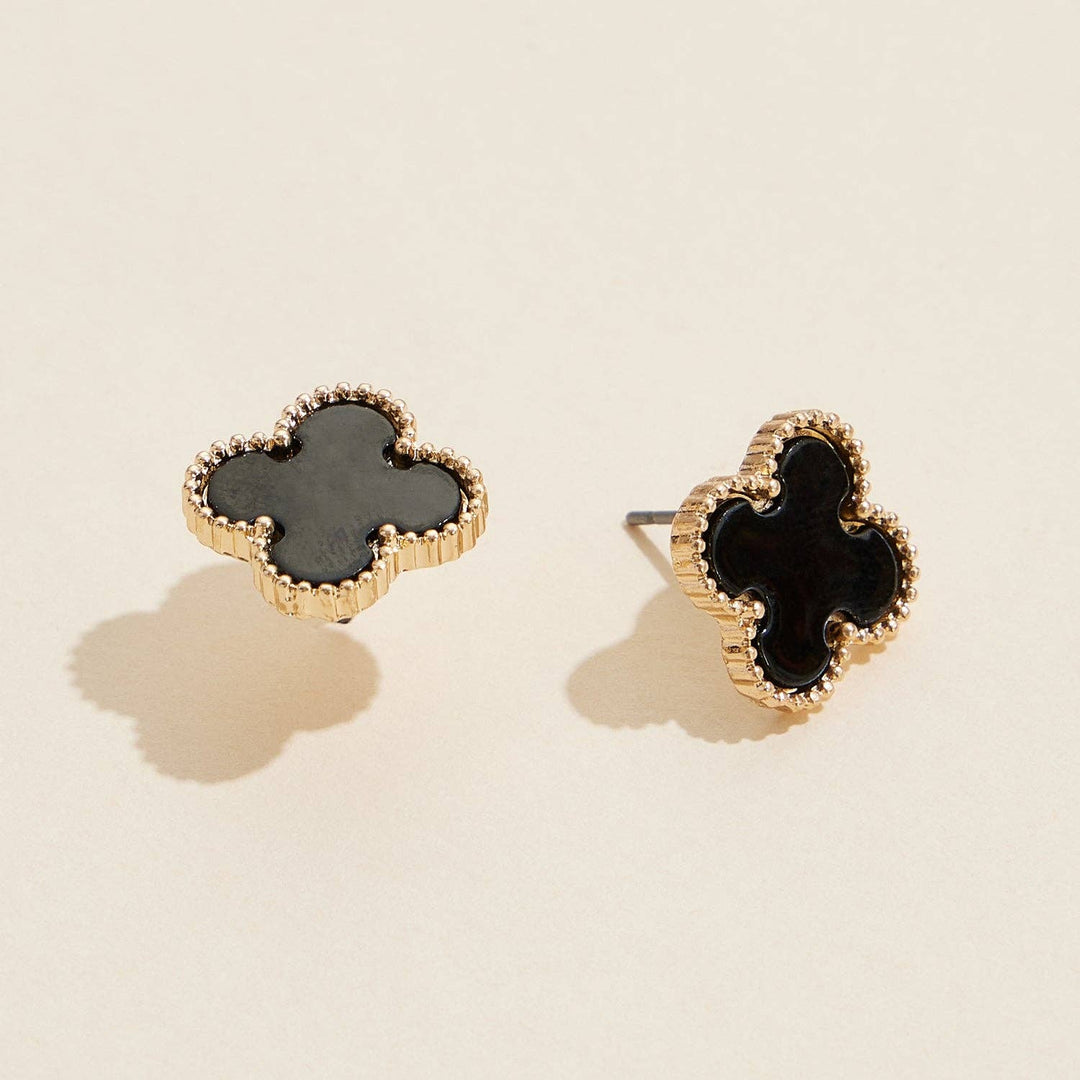 Enamel Quatrefoil Stud Earrings: GD / ONE